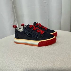 Cat & Jack brand Sneakers size 5 NWOT